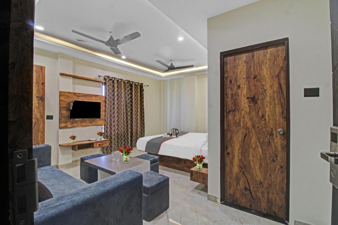 Townhouse Md Star Hotel Nagpur Bagian luar foto